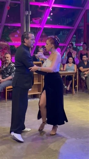 Pablo Inza & Ximena Hofner – Pure Emotion in Argentine Tango ❤️💃
