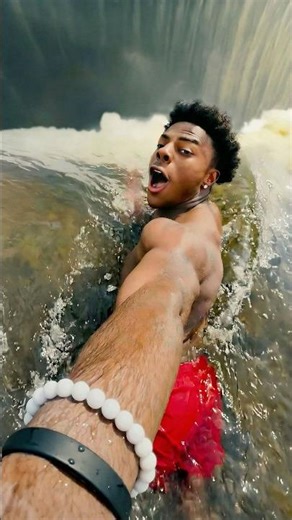 Swimming In The Devil's Pool!