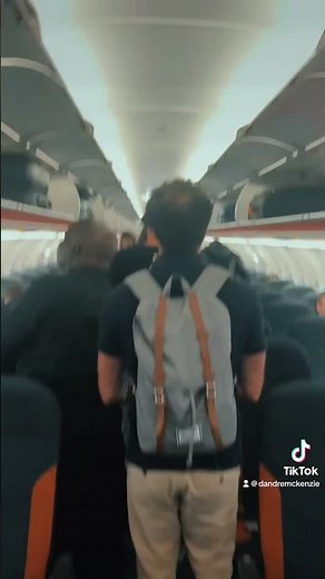 EasyJet Review #airport #flight #reviews #easyjet