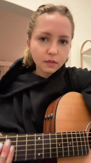 Claire Brooks | music is so cool #math #music #patterns #musictheory #guitar #guitarchords #guitartutorial | Instagram