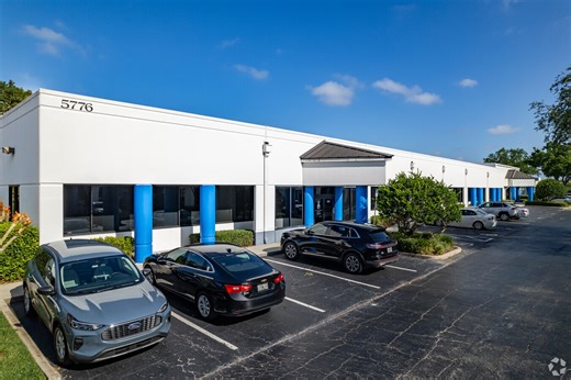 5776 Hoffner Ave, Orlando, FL 32822 - BaySpace Global Business Center | LoopNet