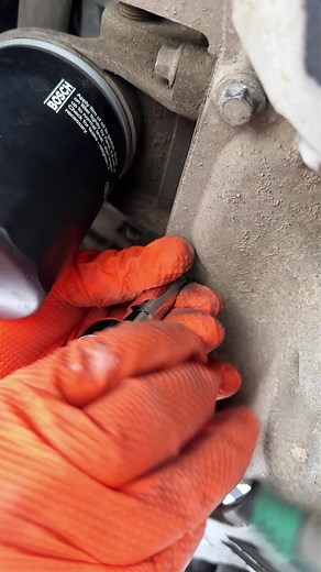 Fix Broken Screws: Life Hack Tool Solution