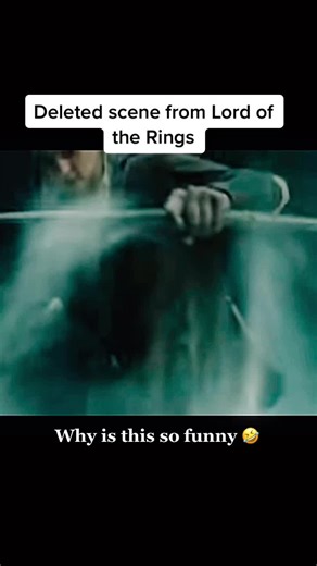 poor Gimli #lotr #lordoftherings #viral #hobbit #foryoupage #lotredit