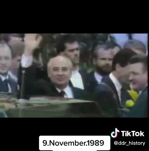 The Fall of the Berlin Wall: Remembering November 9, 1989