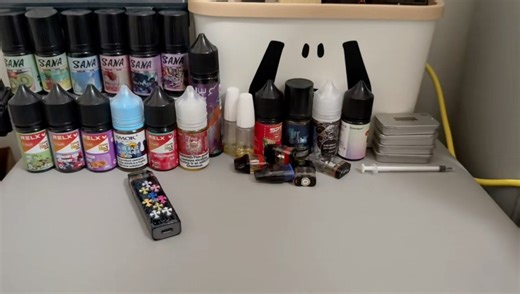 全新脉冲mini大全套！ 包含 主机 面板 vvc b膜一个 diy绕丝b膜一个 vvc芯两颗 绕丝 棉花各种配件 黑透白透无 其他颜色齐全