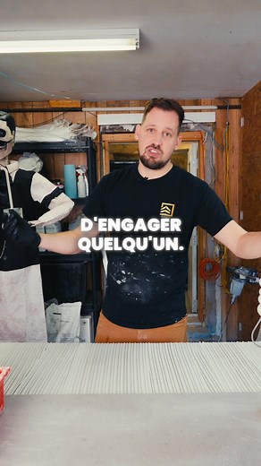 30K views · 177 reactions | Comment installer ta céramique : on te montre avec nos astuces pro pour un résultat parfait!  Tu veux que ta salle de bain ait ce look fini et propre? Écris-nous!  #RenovationSalleDeBain #RenoDeLuxe #Blainville #ContracteurQuebec #MaisonQuebec #PourToi #TikTokQc #RenovoSolutions  @benjyfilms | Rénovo Solutions - Créateur d'ambiance | Facebook