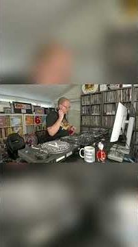 Phuture - Trax Records. My 303 Acid House Mix has DROPPED. #acidhouse
