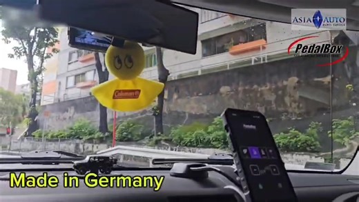 我們精心貼子推介是... TOYOTA FJ CRUISER DTE SYSTEMS 主題 ... 彈射式起跑 一部重量級四驅車 FJ CRUISER，安裝DTE PEDALBOX 解除油門限制，體驗彈射式起跑，同步加速感，上山更好力，發揮應有性能。 *歡迎選擇鐵路沿線車站附近安裝DTE PEDALBOX / PRO 即享免出勤費優惠。（有關詳情請向我們查詢） *澳門客戶如需購買DTE 產品，可付費 選用快遞服務。 亞洲汽車材料有限公司 (DTE-Systems 香港 Service Point ) DTE Pedalbox / PRO | Made in Germany 電話及WhatsApp 63409933 公司電話 27807943 快速按以下WhatsApp 聯絡我們 https://wa.me/85263409933 香港九龍茘枝角青山道682潮流中心16樓1607室 安裝實例盡在 Youtube https://www.youtube.com/channel/UCl0pusFFbed5AJKHkfdDb6g 安裝實例盡在 Facebook https://www.face