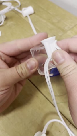 Holiday Lighting Outlet Combo C Clips | Outdoor Christmas Light Clips for Homes, Flat Surfaces, Stairs & More | for Use with C9 or C7 Light Sockets 100 Pack