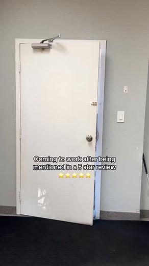 Because all we do is provide a 5 star pest control service everywhere we go😁⭐️💯 . . . . . . . . . . . . Pestend, pest control in toronto, commercial pest control, mice in restaurant, pest control in restaurants, food review, customer review, google review, 5 star review, work celebrity, funny, work life, going to work, bed bug removal service | Pestend Pest Control Toronto