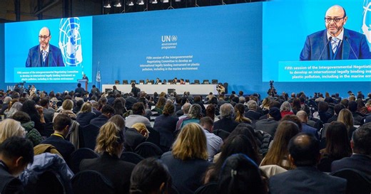 Deep divides in U.N. negotiations for treaty to curb plastic pollution