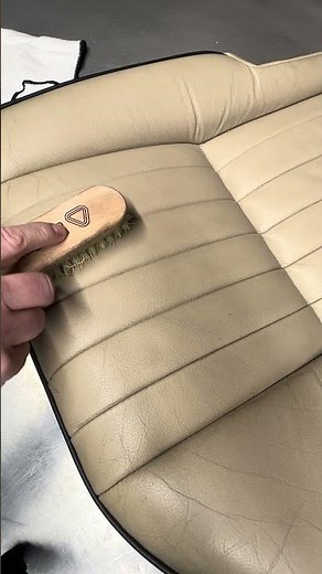 How to ruin a million pound £££ car seat. Learn how to clean leather correctly