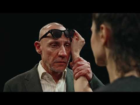 Μαρτυρία μιας Κλεμμένης Εφηβείας - Trailer