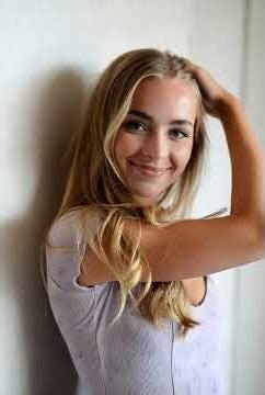 Female Model March 2026 20