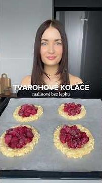 Tvarohovo-malinové koláče 💕🐣 1 ks (zo 4 ks) ~ 230 kcal | 17 g bielkovín