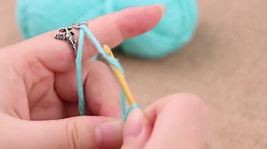 Little Dragon Yarn Tension Ring - Adjustable Size Crochet Ring, Crochet Finger Ring, Crochet Tension, Beginner Knitting Crochet Gift - Etsy