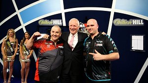 Rob Cross beats Phil Taylor 7-2 to win World Darts Championship