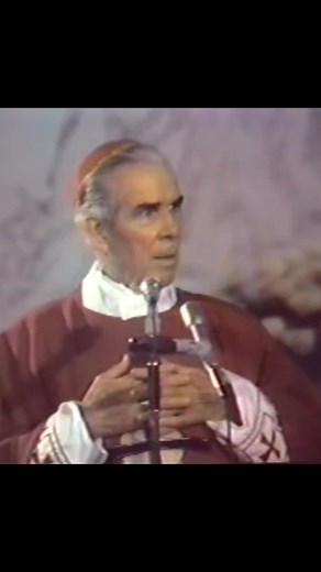 Even in prison, they couldn’t take Jesus away from him. A bishop in Communist China suffered arrest, torture, and isolation for his faith… yet secretly consecrated bread in his cell so the Eucharist could still be received. The code word was “Fish.” 🕊️✝️ A reminder that the Eucharist isn’t just a symbol — it was worth risking everything for. Inspired by a homily from Fulton J. Sheen. #Catholic #fyp #FultonSheen #Eucharist #HolyCommunion
