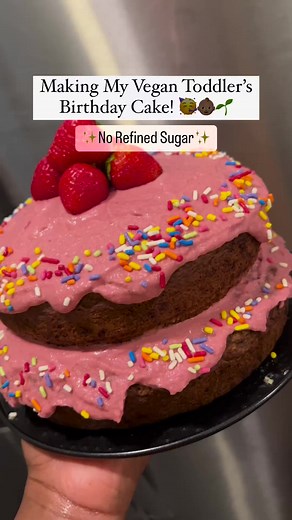 60K views · 3.8K reactions | Making My Vegan Toddler’s Birthday Cake! 拾I’ve always just bought a vegan cake for Maddie but this time I definitely wanted to try to make it. Let me tell you…I was sooo proud of myself with this! Full recipe on my Instagram page! #veganfamily #veganmom #vegancake #vegantoddler #veganbaby #veganlifestyle | TriDereka Hall | Facebook
