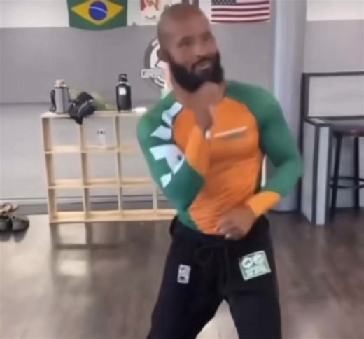 Mighty Mouse: The UFC Legend