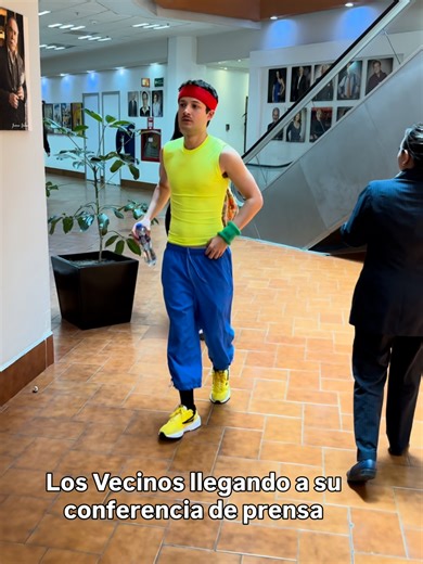 Vecinos: Comedia en conferencia de prensa