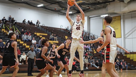 Benet rolls past Barrington, Naperville North beats undefeated Geneva in the Hinkle Holiday Classic semis