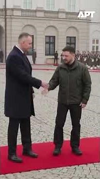 WATCH: Ukraine’s Zelensky Meets Polish President Nawrocki in Warsaw | APT