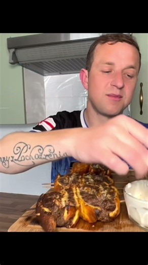 🔥 New video on the channel: Kebab, tortilla and smash burger in one