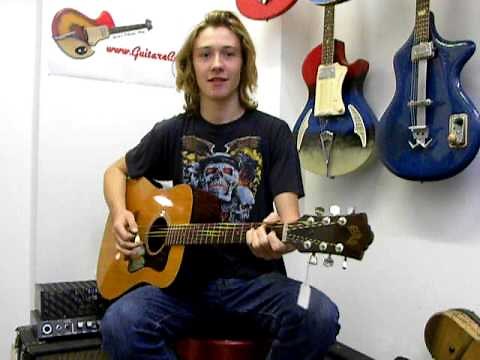 Guitare Collection présente une Guild D35 NT Naturelle 1971