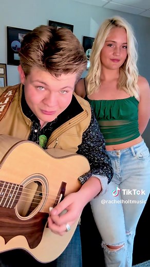 Alex Miller's Stunning Duet: A Tribute to Old Country Music