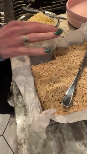 I’m so nice to this women. | chowder and panini