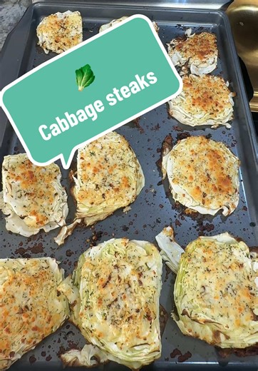 Crispy Garlic Parmesan Cabbage Steaks Recipe
