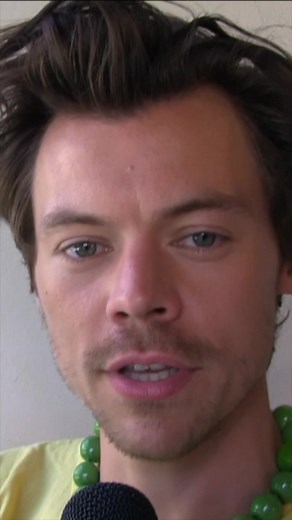 Harry Styles Discusses One Direction Merch with Nardwuar | Exclusive Interview Highlights