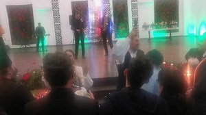 24K views · 1.1K reactions | Marius Ciprian Pop și Antonia Pop la concertul de colinde de la Dorna Candrenilor | Glasul Sucevei | Facebook