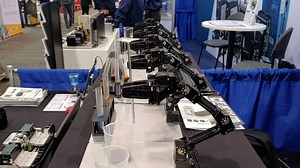 ROBOTIS OpenMANIPULATOR-X机械臂 -多用途普及型ROS机械手臂 - 实验室模拟