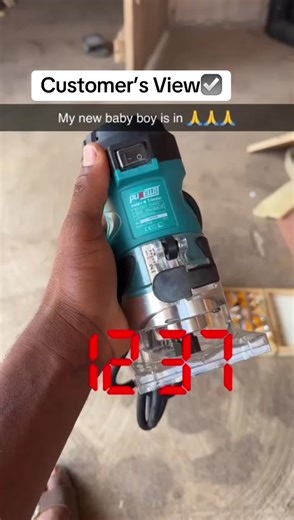 Expert Carpenter Techniques Using a Router