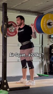 💬 Commente « SAPIN » sous ce post et je t’envoie en DM 5 erreurs à éviter pour progresser en squat tout en t’entraînant à fond en CrossFit 🔥 🎯 Rappelle-toi : devenir plus fort au squat, c’est aussi devenir plus fort partout. 🎁 Rappel : il y a un HOME GYM de 4000€ à gagner en ce moment ! (Tout est expliqué dans mon dernier post.) | Willy Georges