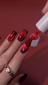 🌹Red rose nails with cat eye base jelly gel top = luxury in every stroke✨Venalisa cat eye gel's magnetic effect jelly gel's glassy finish make this rose nail art chef's kiss! Create this luxury red rose design effortlessly with our gel polish line and nail the Valentine's Day! #valentinesnails#nailtutorial#valentinesdaynails#nailinspo#nailart#venalisa | Venalisa