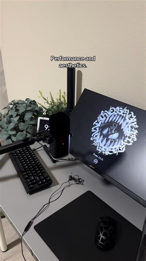 First ever post at 1 am lets see how it does🫩🙏 #setup #performance #aesthetic