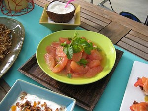 Honey-Mint Grapefruit Salad