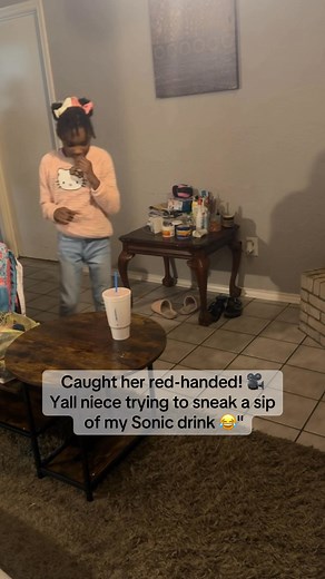 422K views · 19K reactions | Dallas don’t give a damm either  I love her so much 勺 her shenanigans is my favorite  #camera #lol #foryoupage #viral #setup  | Pretty Brown | Facebook