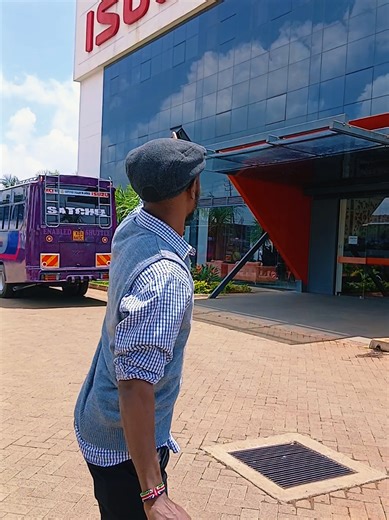 That coffee served at @Isuzu will have you go back for more #isuzu #cars #motor #fyp #foryou