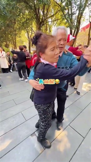 Dance Moves Unleashed: The Unforgettable Guiyang Zhucheng Square Ceiling Show