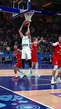 Basketball moments you'll only see once 😮