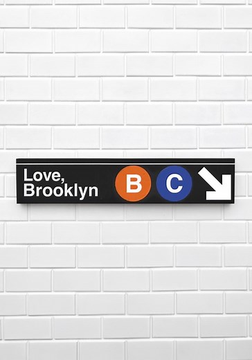 Love, Brooklyn streaming: where to watch online?