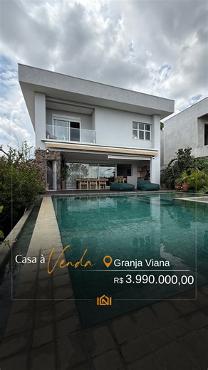 ✨ PORTEIRA FECHADA ✨ Casa à venda no condomínio Vintage Arte de Morar, ótima localização, com acesso ao km 26 da Raposo Tavares, na Granja Viana ✓ 4 quartos, sendo 3 suítes ✓ Piscina aquecida ✓ Área gourmet ✓ Garagem com 6 vagas O condomínio oferece ✓ Segurança 24 horas ✓ Brinquedoteca ✓ Campo de futebol ✓ Piscinas ✓ E muito mais 📏 Área total de 504m², sendo 326m² construídos. 💰 R$ 3.990.000,00 Entre em contato agora para agendar uma visita e conhecer mais detalhes. CN6179 #casanoble #mansao #