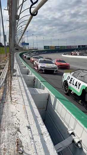 What does 180 MPH sound like? #nascar