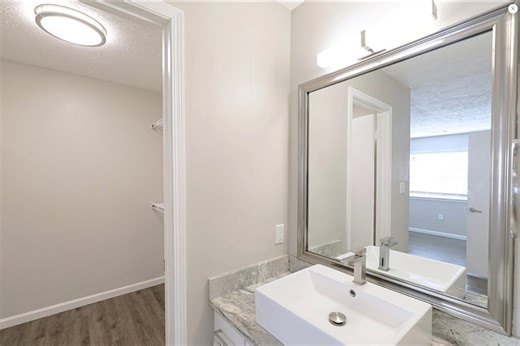 916 Beaver Grade Rd 621 Riders Way, Moon/Crescent Twp, PA 15108 - MLS 1747847 - Coldwell Banker