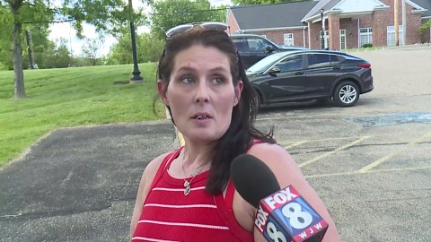 Teen boy dies after fall from Green Memorial Day parade float