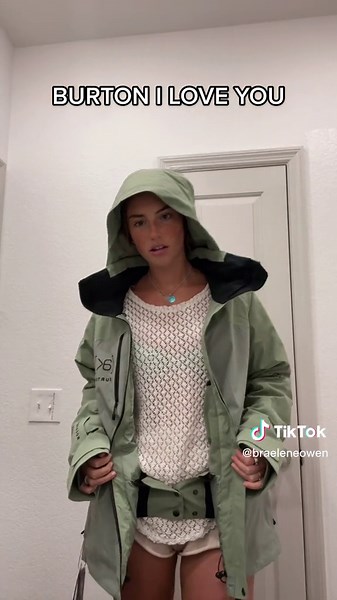 Burton Snowboards Ski Jacket Review